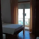 Alojamentos S.jose アトウギア・ダ・バレイア