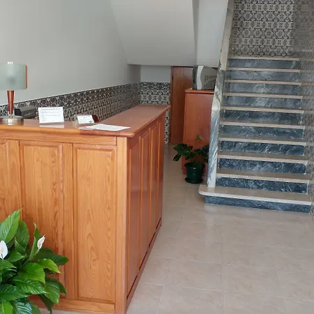 Alojamentos S.jose 3* 아토우기아다발레이아