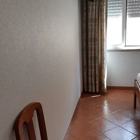 Alojamentos S.jose 게스트하우스