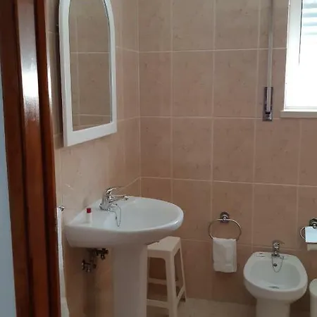Alojamentos S.josé Pensión 3*